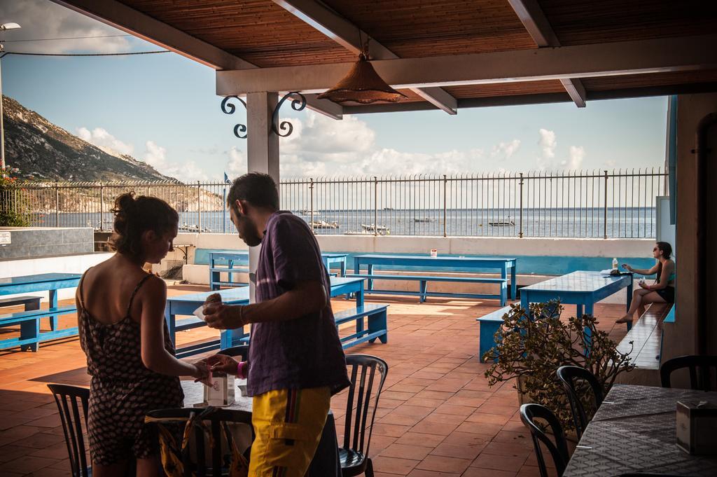 Camping Baia Unci Đảo Lipari Ngoại thất bức ảnh