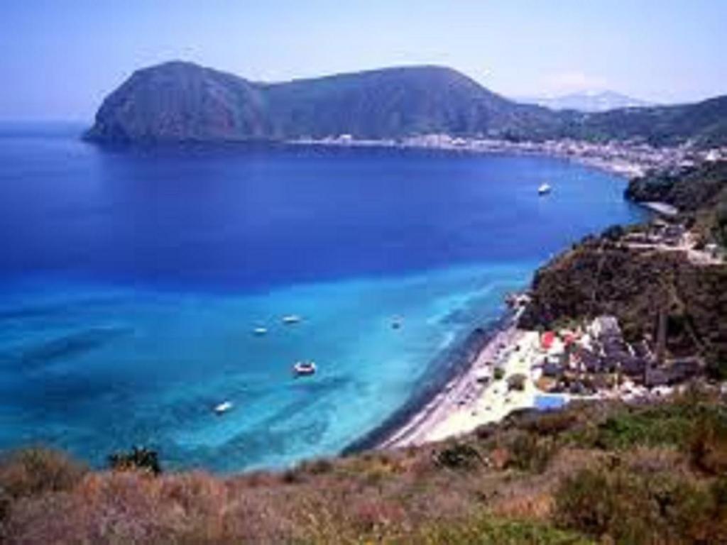 Camping Baia Unci Đảo Lipari Ngoại thất bức ảnh